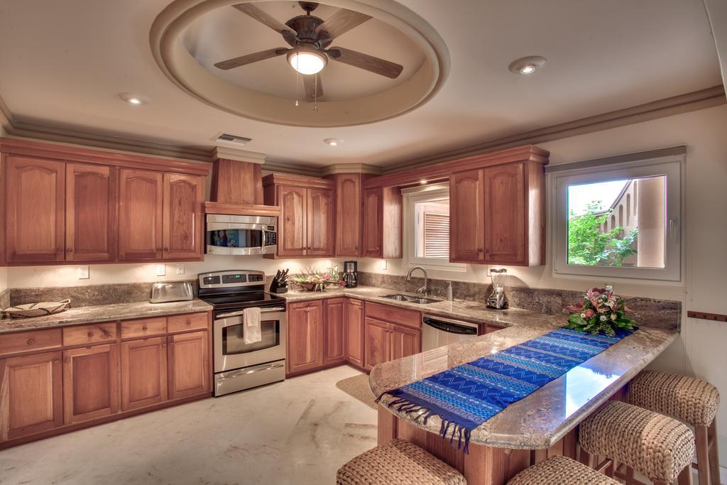 Belizean Cove Estates Luxury Beachfront Villa San Pedro  Zewnętrze zdjęcie